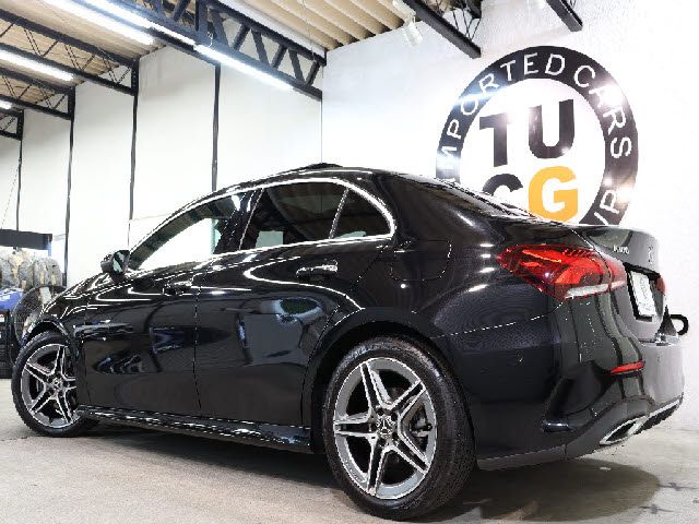 MERCEDES BENZ A-class sedan