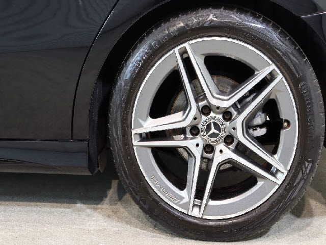 MERCEDES BENZ A-class sedan