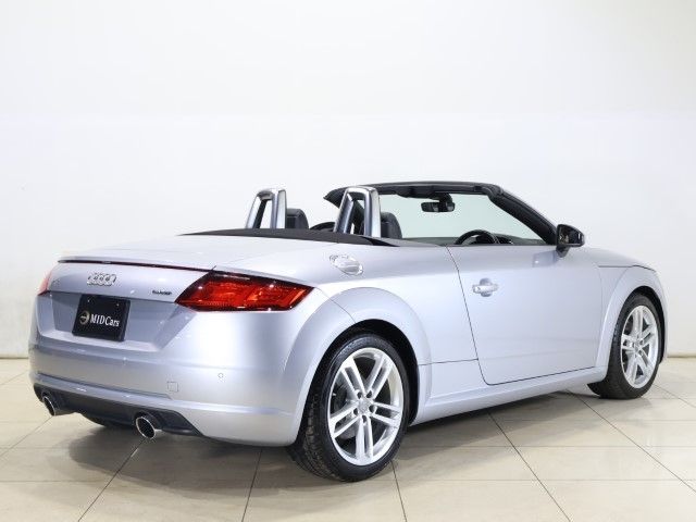 AUDI TT ROADSTAR