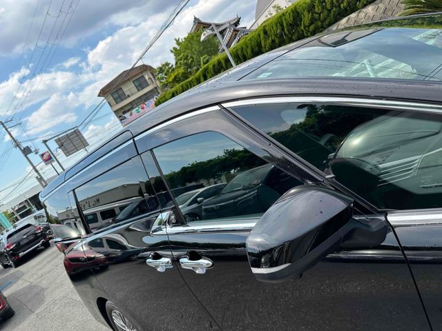 ALPHARD hybrid