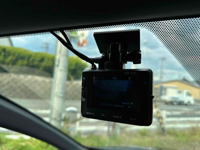 ALPHARD hybrid