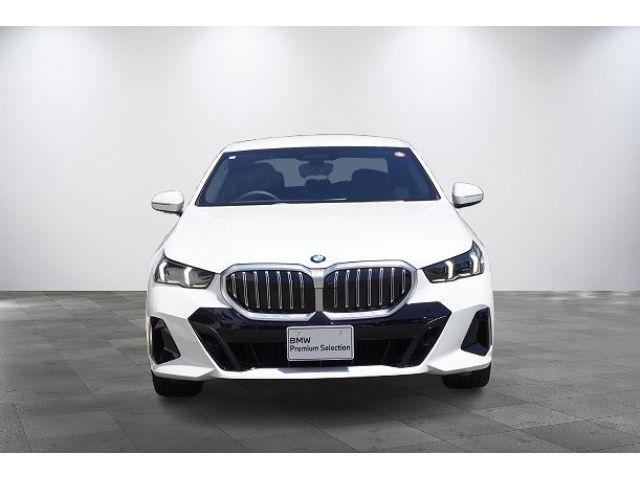 BMW 5 Series sedan
