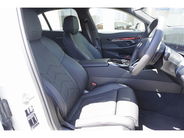 BMW 5 Series sedan
