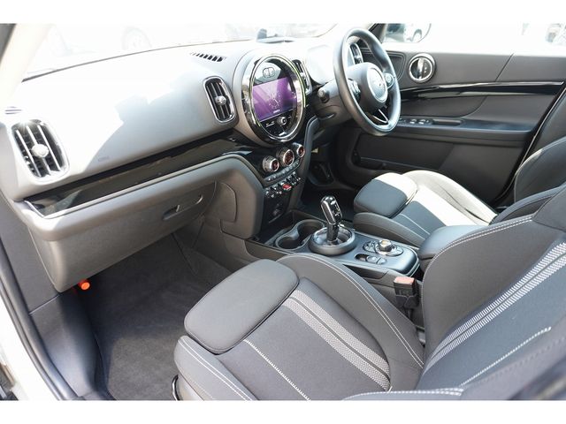 MINI COOPER SD CROSSOVER