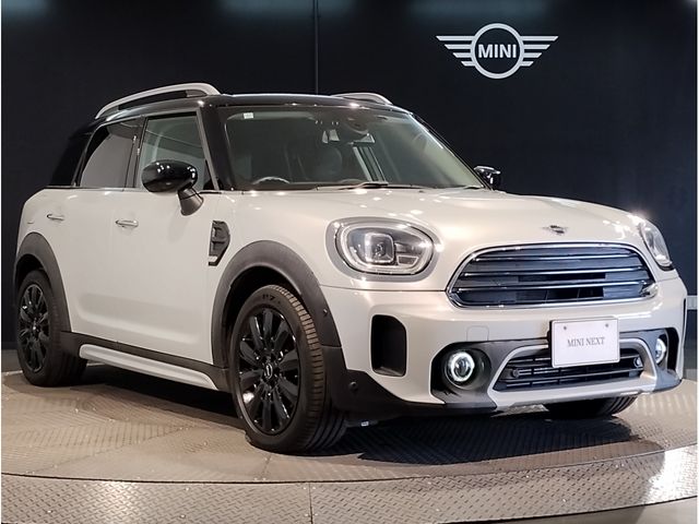 MINI COOPER D CROSSOVER