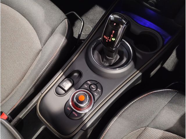 MINI COOPER D CROSSOVER