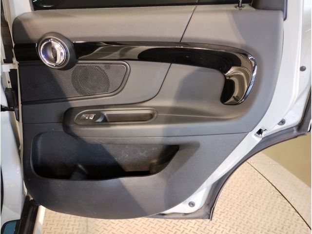 MINI COOPER D CROSSOVER