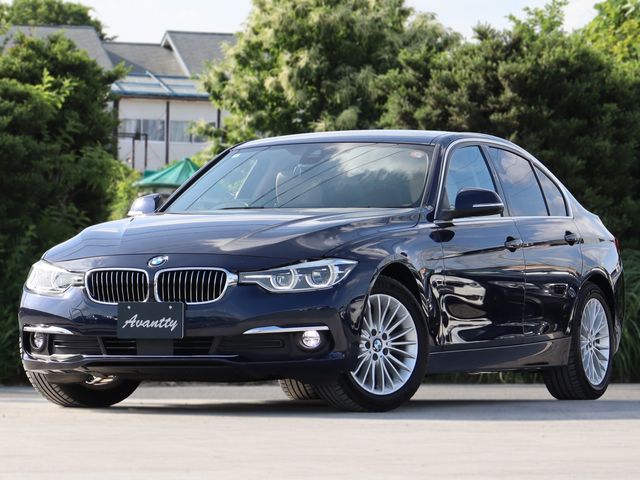 BMW 3 Series sedan
