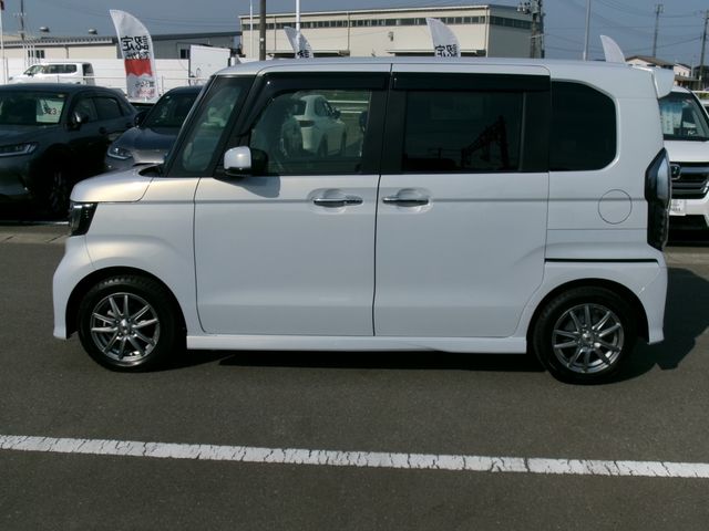 N-BOX CUSTOM