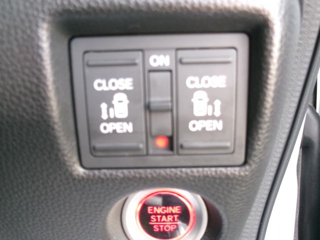 N-BOX CUSTOM