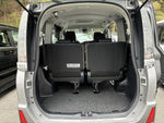 VOXY HYBRID