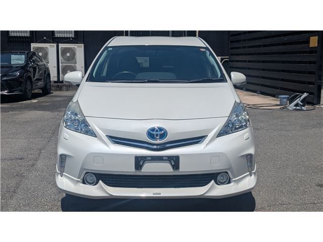 PRIUS Alpha