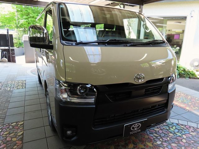 HIACE van 2WD