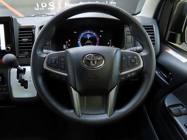 HIACE van 2WD