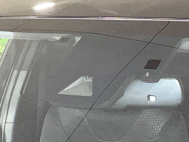 PRIUS 4WD