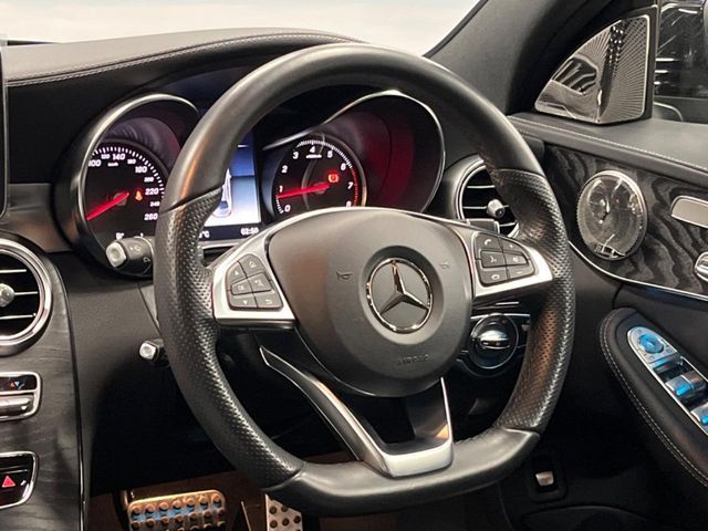 MERCEDES BENZ C-Class sedan