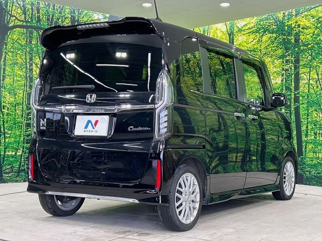 N-BOX CUSTOM
