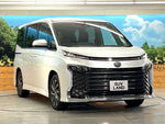 VOXY HYBRID