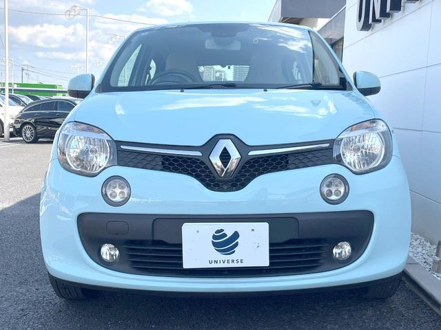 RENAULT TWINGO