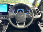 VOXY HYBRID