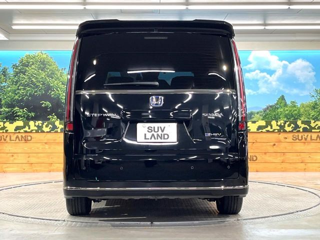 STEPWAGON e:HEV SPADA