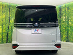 VOXY HYBRID