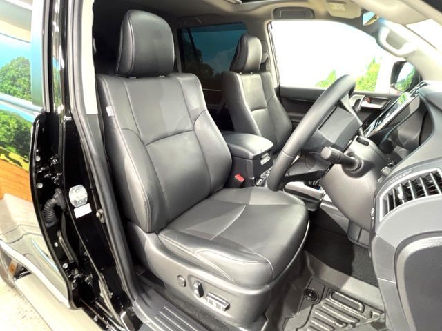 LANDCRUISER PRADO