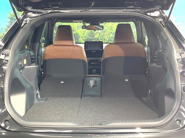 YARIS CROSS HYBRID