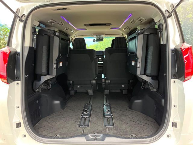 ALPHARD hybrid 4WD