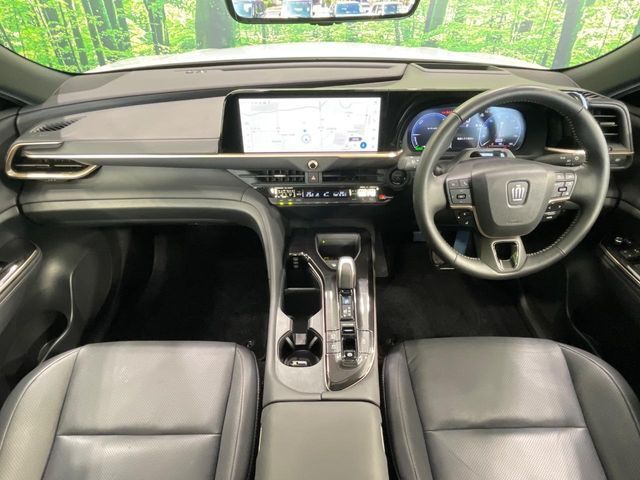 CROWN SPORT