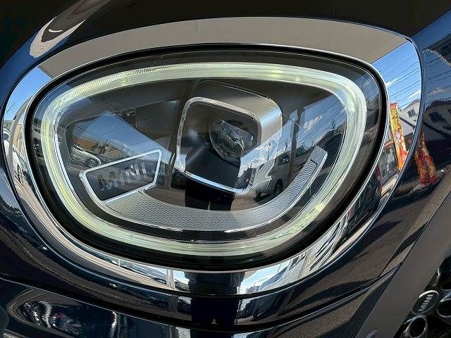 MINI COOPER D CROSSOVER