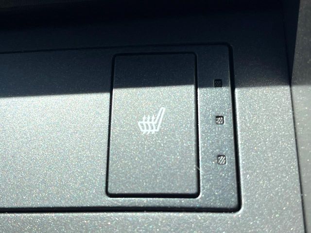 LEXUS IS300h