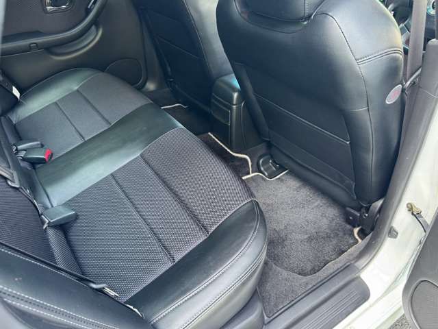 LEGACY B4