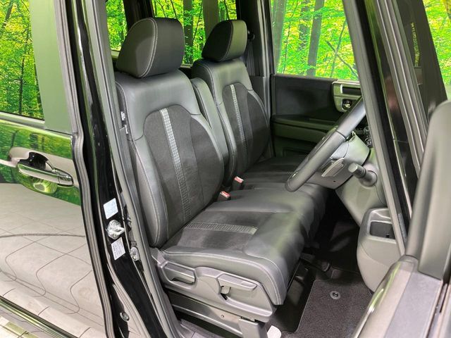 N-BOX CUSTOM