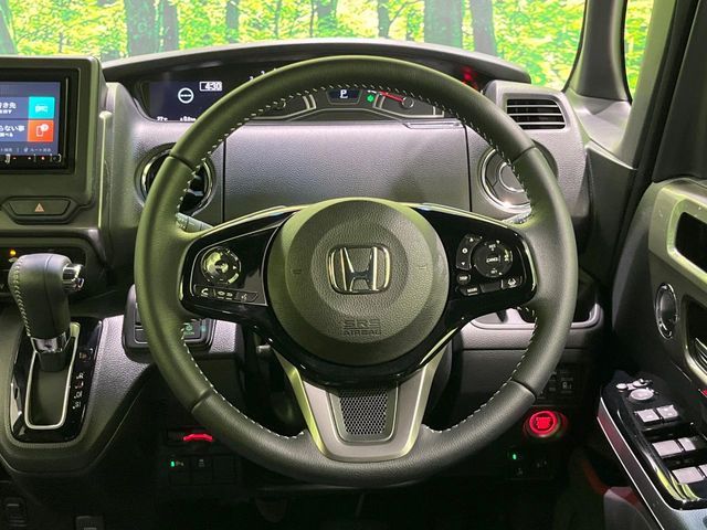N-BOX CUSTOM
