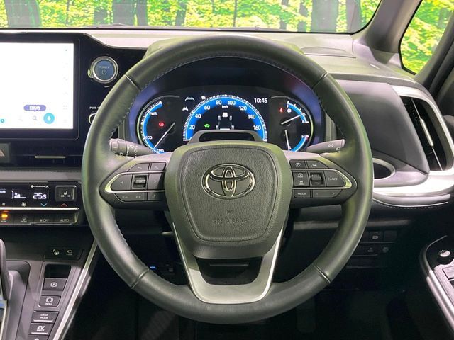 VOXY HYBRID