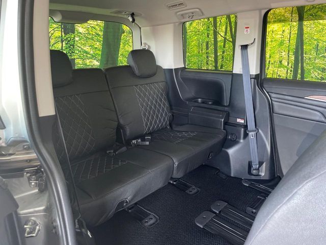DELICA D:5 4WD
