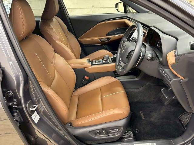 LEXUS LBX
