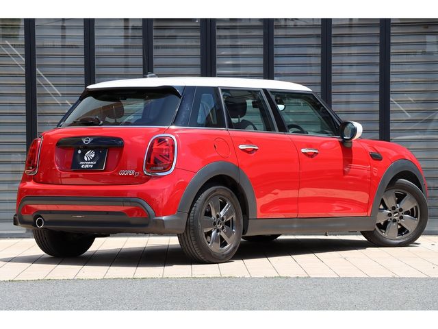 MINI COOPER D 5DOOR
