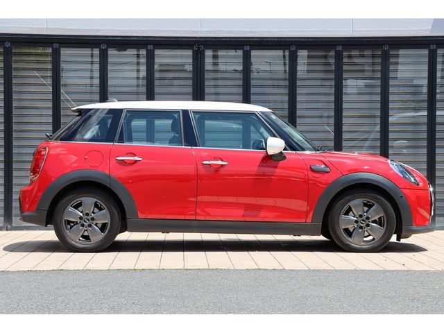 MINI COOPER D 5DOOR