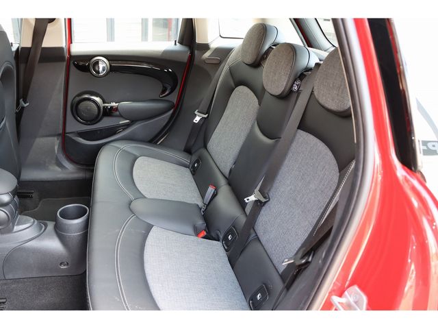 MINI COOPER D 5DOOR