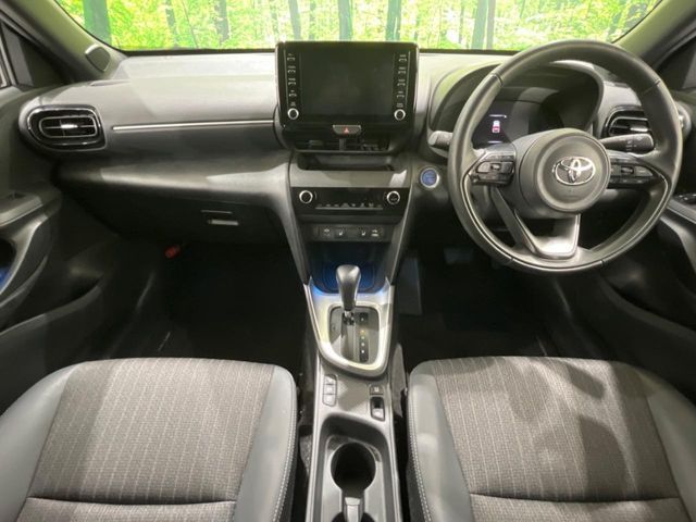 YARIS CROSS HYBRID