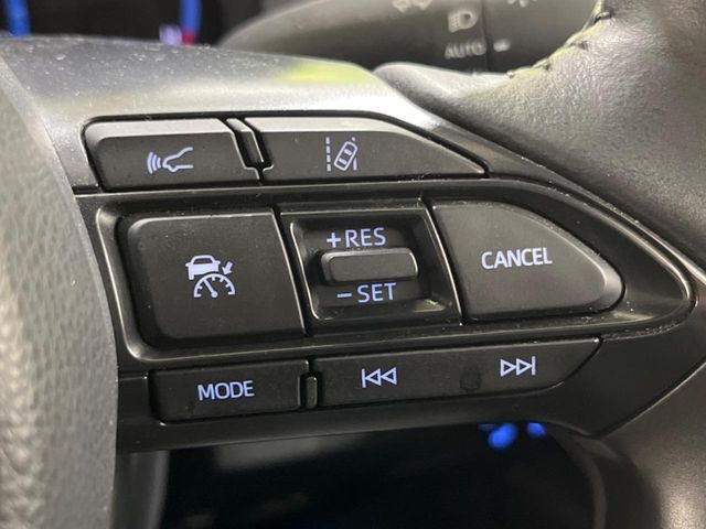 YARIS CROSS HYBRID
