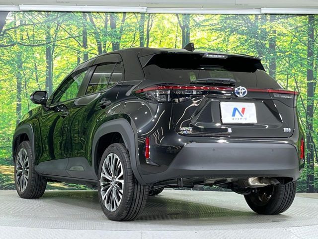 YARIS CROSS HYBRID