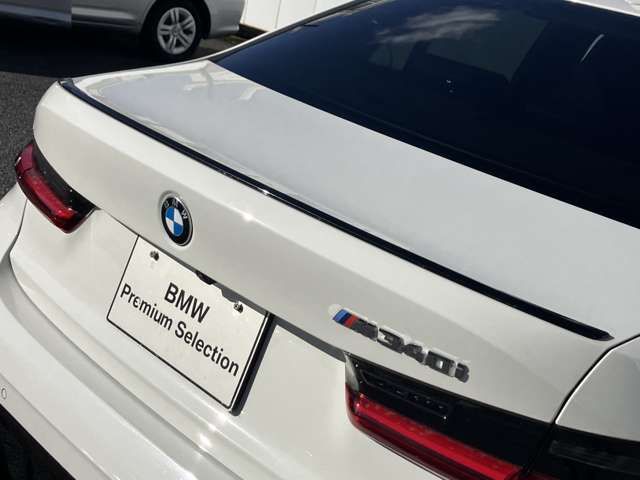 BMW 3 Series sedan