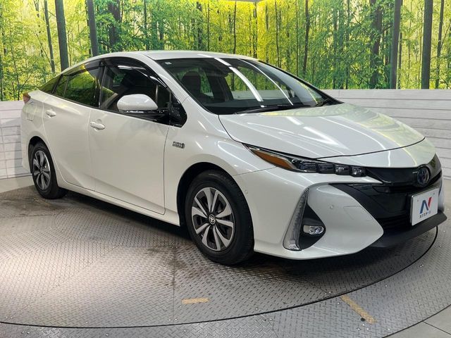 PRIUS PHV