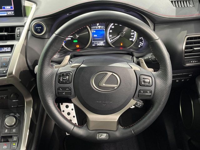 LEXUS NX300h AWD