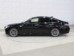CROWN sedan hybrid