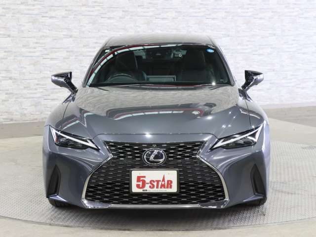 LEXUS IS300