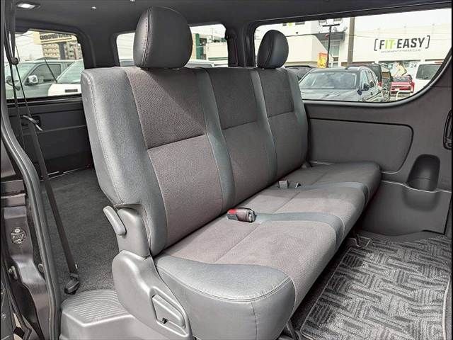 HIACE van 2WD
